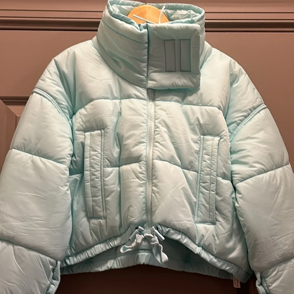 **NWT** FP Movement High Frequency Puffer Coat - Picture 4 of 13
